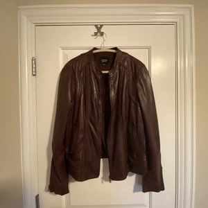 LAMARQUE Stitch Detail Lambskin Leather Jacket